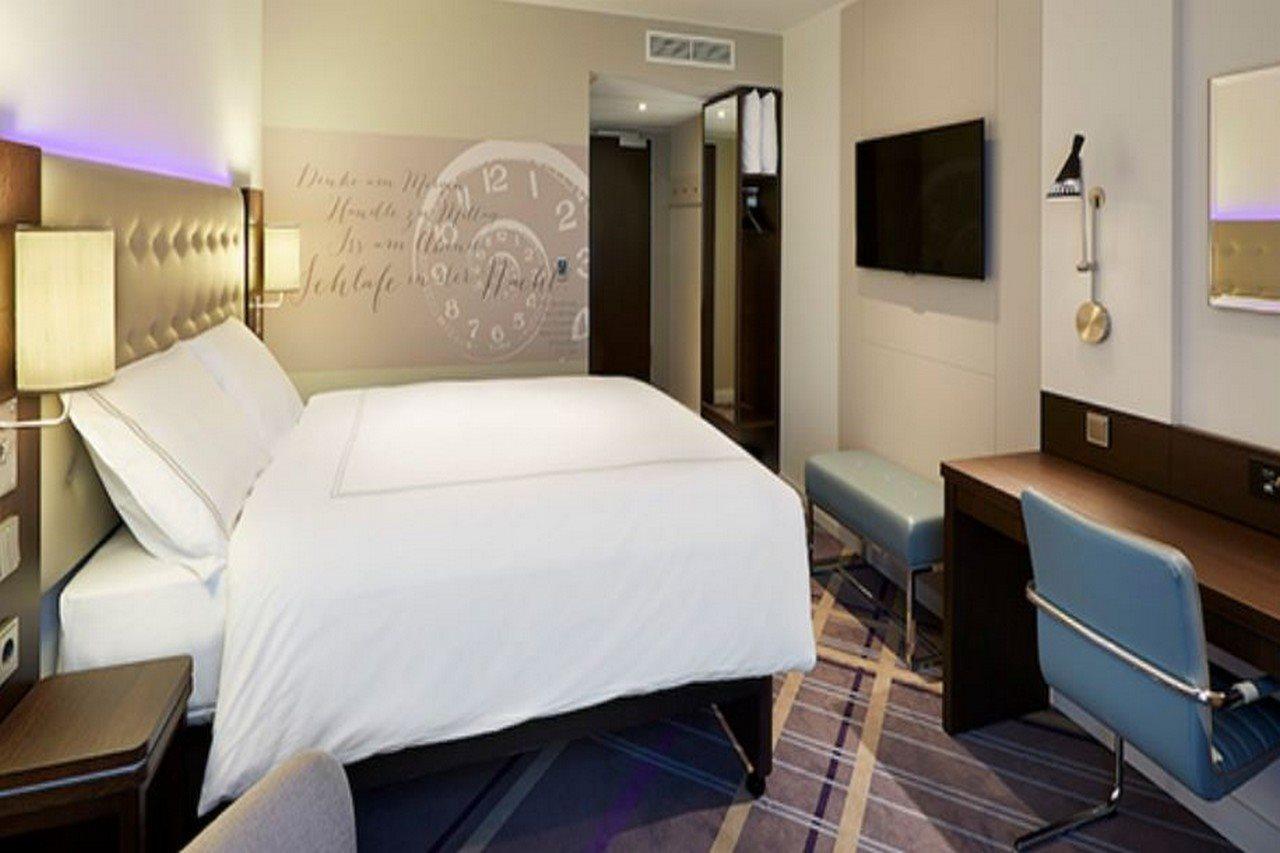 Premier Inn Berlin Alexanderplatz Luaran gambar